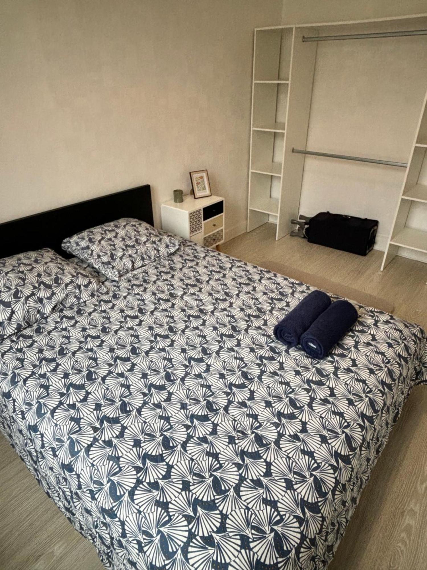 Logement Calme + Stationnement Troyes Zewnętrze zdjęcie